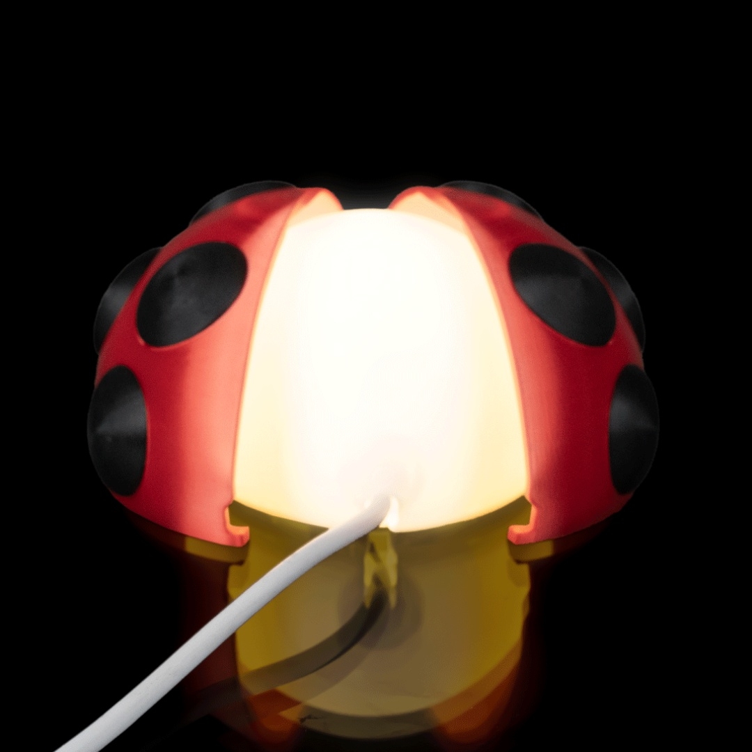 LadyBug - Bordslampa med G9 LED